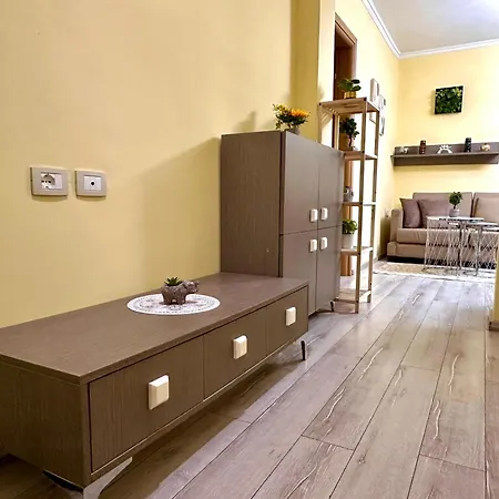 Cozy Modern Lejlighed *