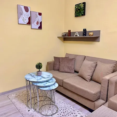 Apartment Cozy Modern
